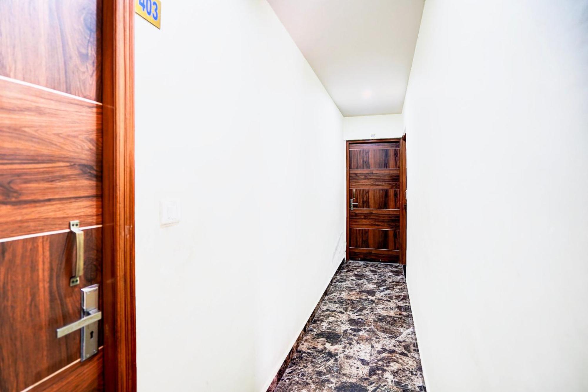 Hotel O Nova Resorts & Luxury Farm Raebareli Εξωτερικό φωτογραφία