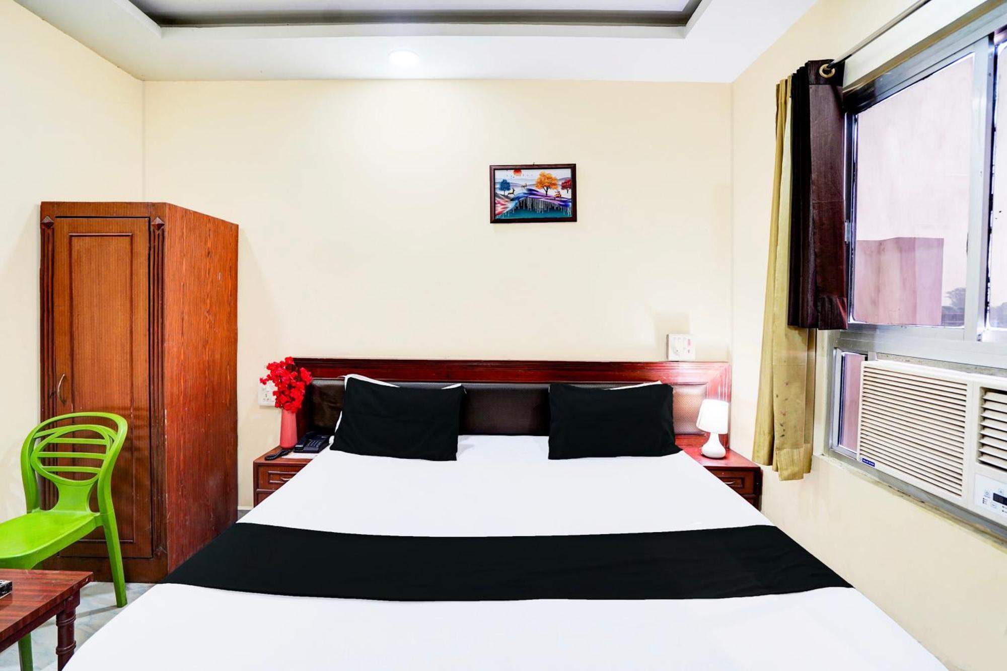Hotel O Nova Resorts & Luxury Farm Raebareli Εξωτερικό φωτογραφία